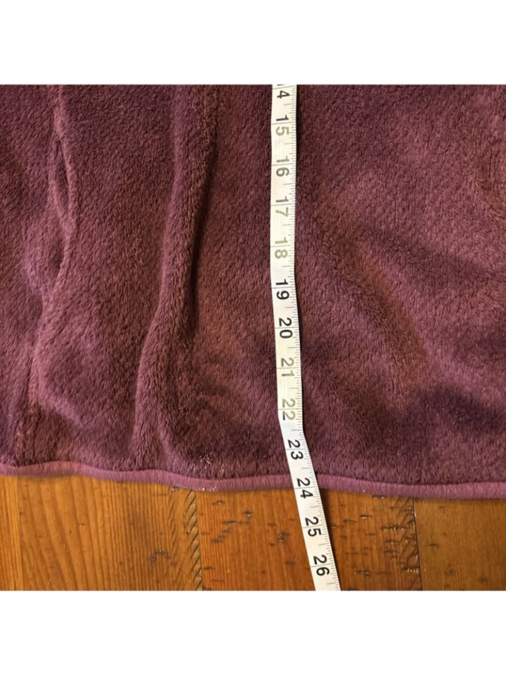 Women’s Patagonia Burgundy Snap Front Sherpa Size Medium - Picture 7 of 7